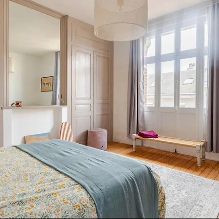 Jules - Charmante Maison Avec 4 Et Vue Laterale A Holiday home *