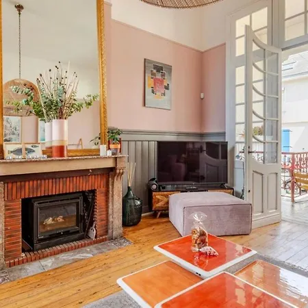Grande Maison Familiale - Vue Laterale - Proximite Immediate De La Principale De Berck