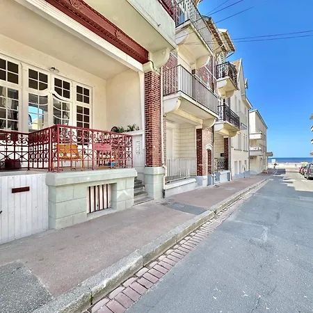 Grande Maison Familiale - Vue Laterale - Proximite Immediate De La Principale De