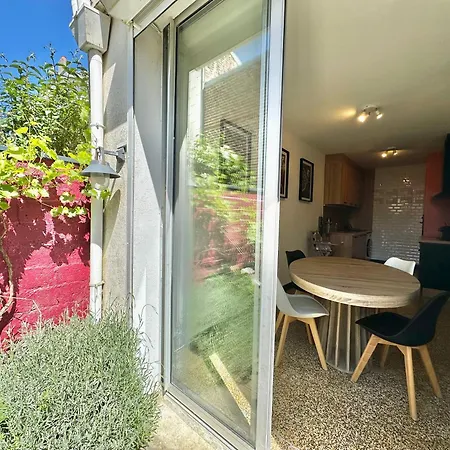Tatil Evi Grande Maison Familiale - Vue Laterale - Proximite Immediate De La Principale De